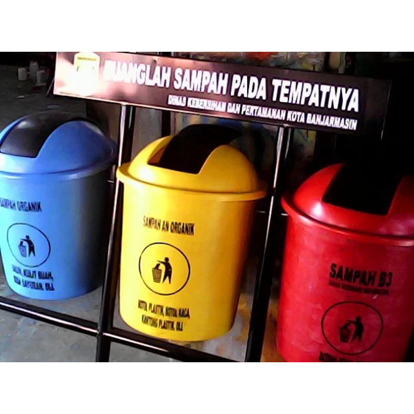 Tempat Sampah Pilah 3 Bentuk Bulat Bahan Fiber Kapasitas 50 Liter Kualitas Premium